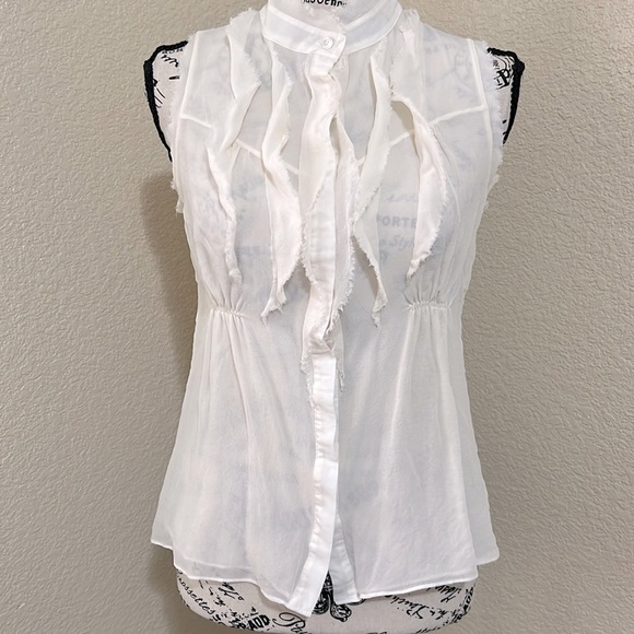 Vince 100% Silk Sheer Sleeveless Button Up Ivory Blouse Shirt Top